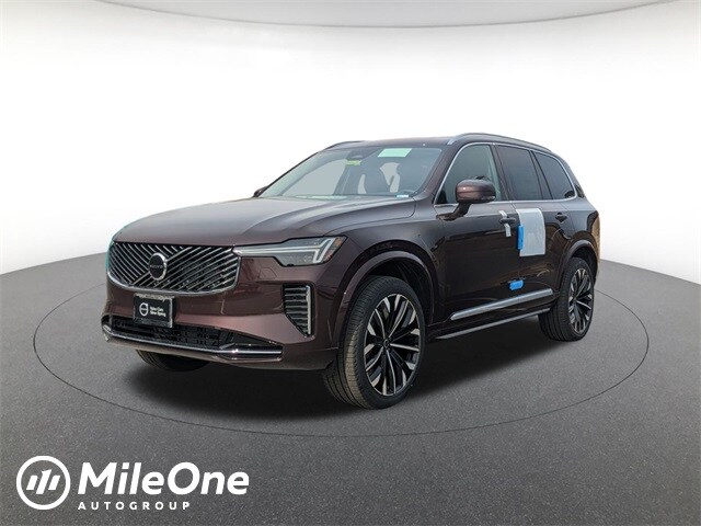 2025 Volvo XC90 B6 (2025.5) Core SUV