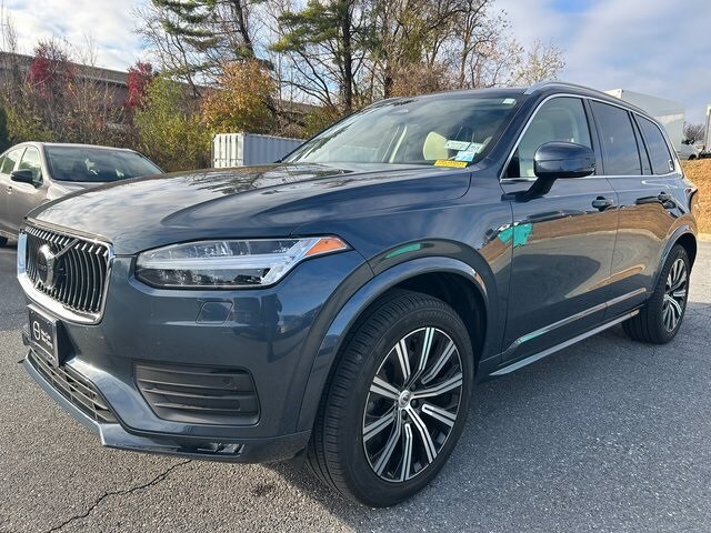2023 Volvo XC90 B5 AWD Core photo 3