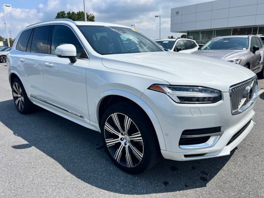 Used 2023 Volvo XC90 Recharge Plug-In Hybrid Plus Bright 7-Seater SUV