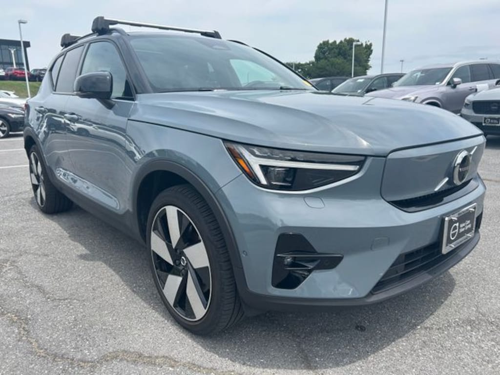 Used 2023 Volvo XC40 Recharge Pure Electric Ultimate SUV
