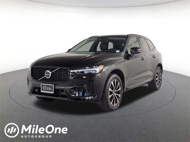 2025 Volvo XC60 Core