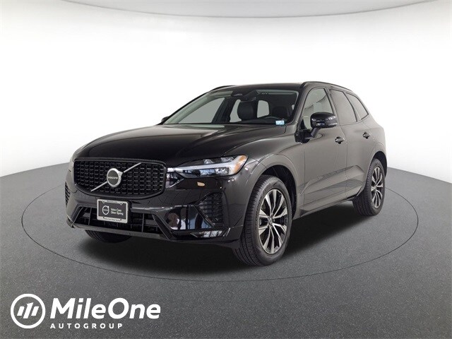 2025 Volvo XC60 B5 Core SUV
