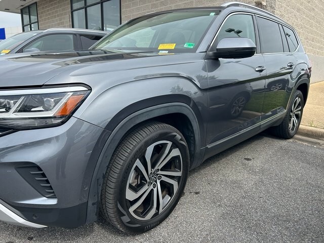 2021 Volkswagen Atlas V6 SEL Premium photo 2