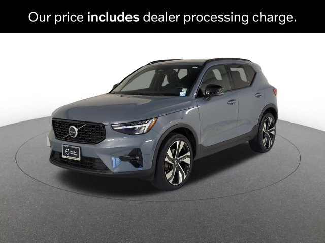 2023 Volvo XC40