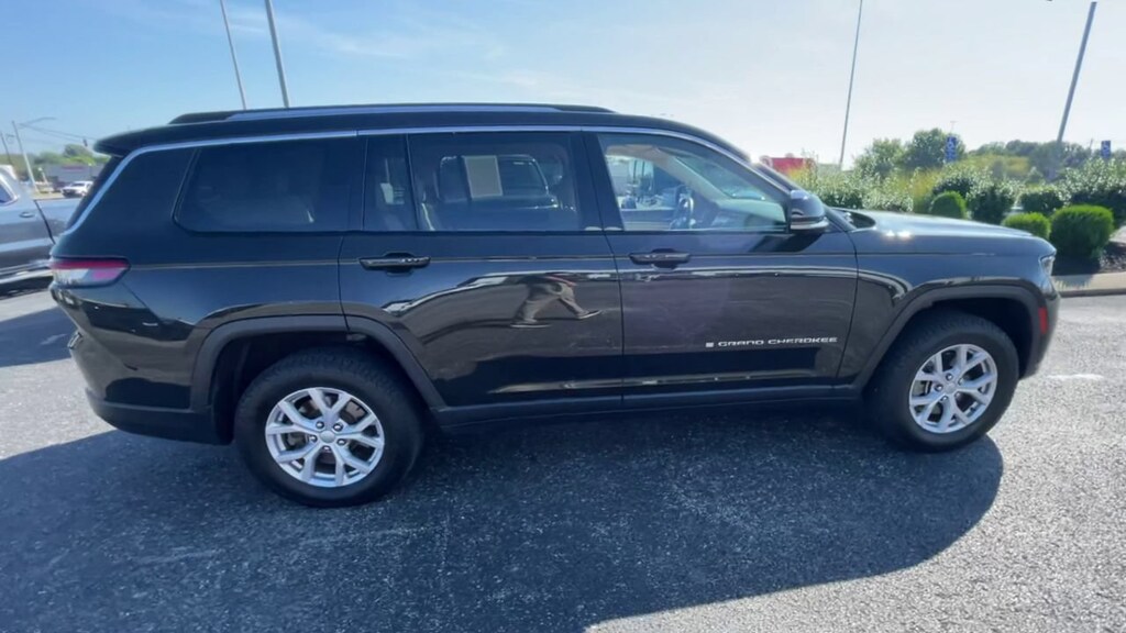 Used 2022 Jeep Grand Cherokee L Limited 4x4 SUV