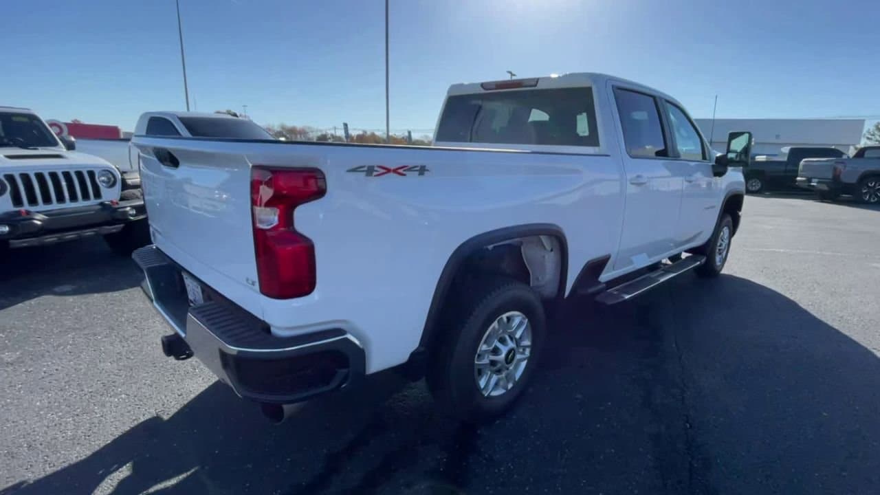 2024 Chevrolet Silverado 2500HD LT - Photo 9