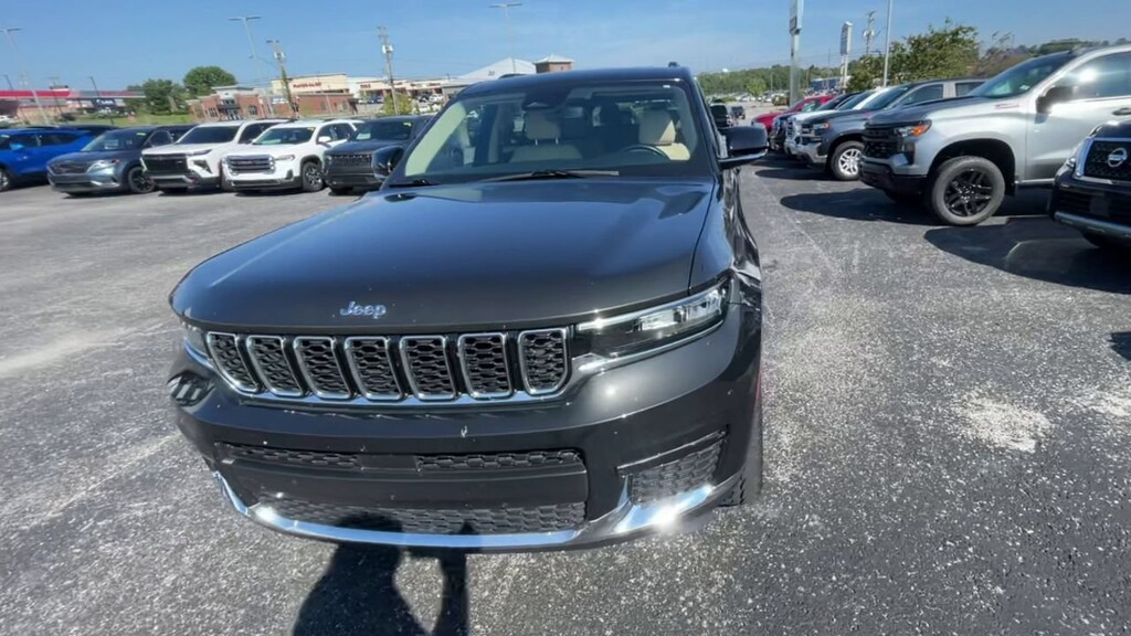 Used 2022 Jeep Grand Cherokee L Limited 4x4 SUV