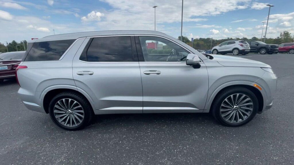 Used 2024 Hyundai Palisade Calligraphy