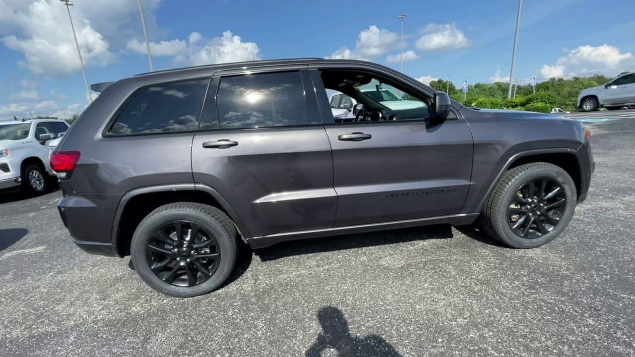 2021 Jeep Grand Cherokee Laredo X - Photo 8