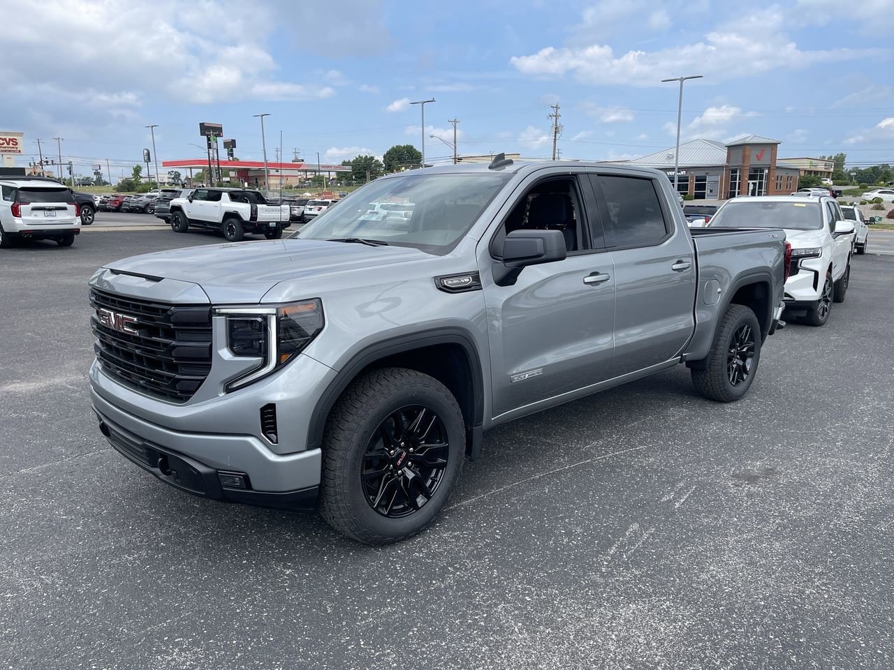 2025 GMC Sierra 4WD Crew Cab Short Box Elevation's photo