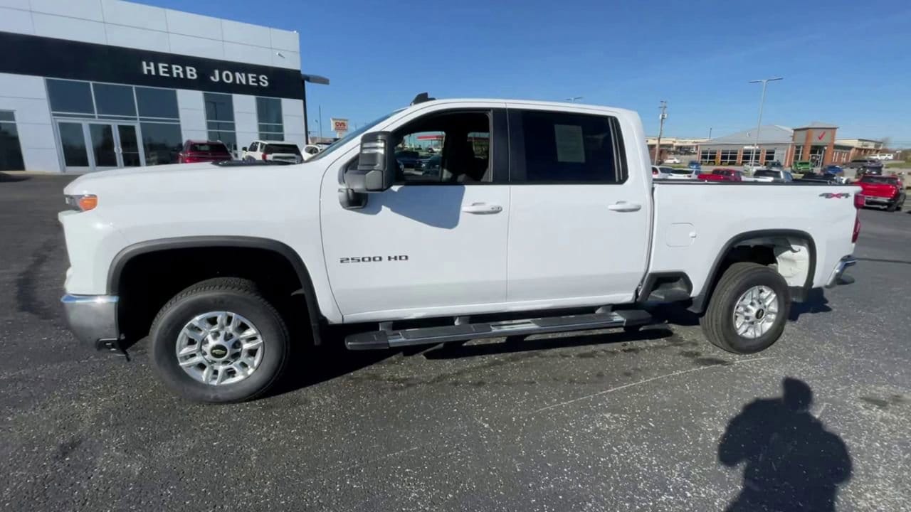 2024 Chevrolet Silverado 2500HD LT - Photo 6