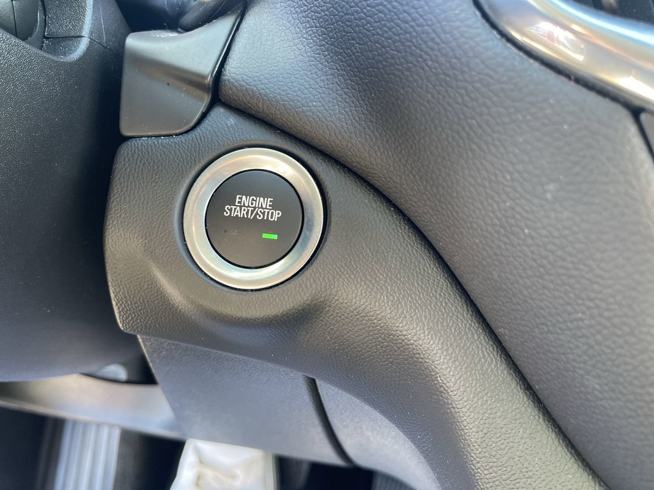 2023 Chevrolet Equinox LT - Photo 17