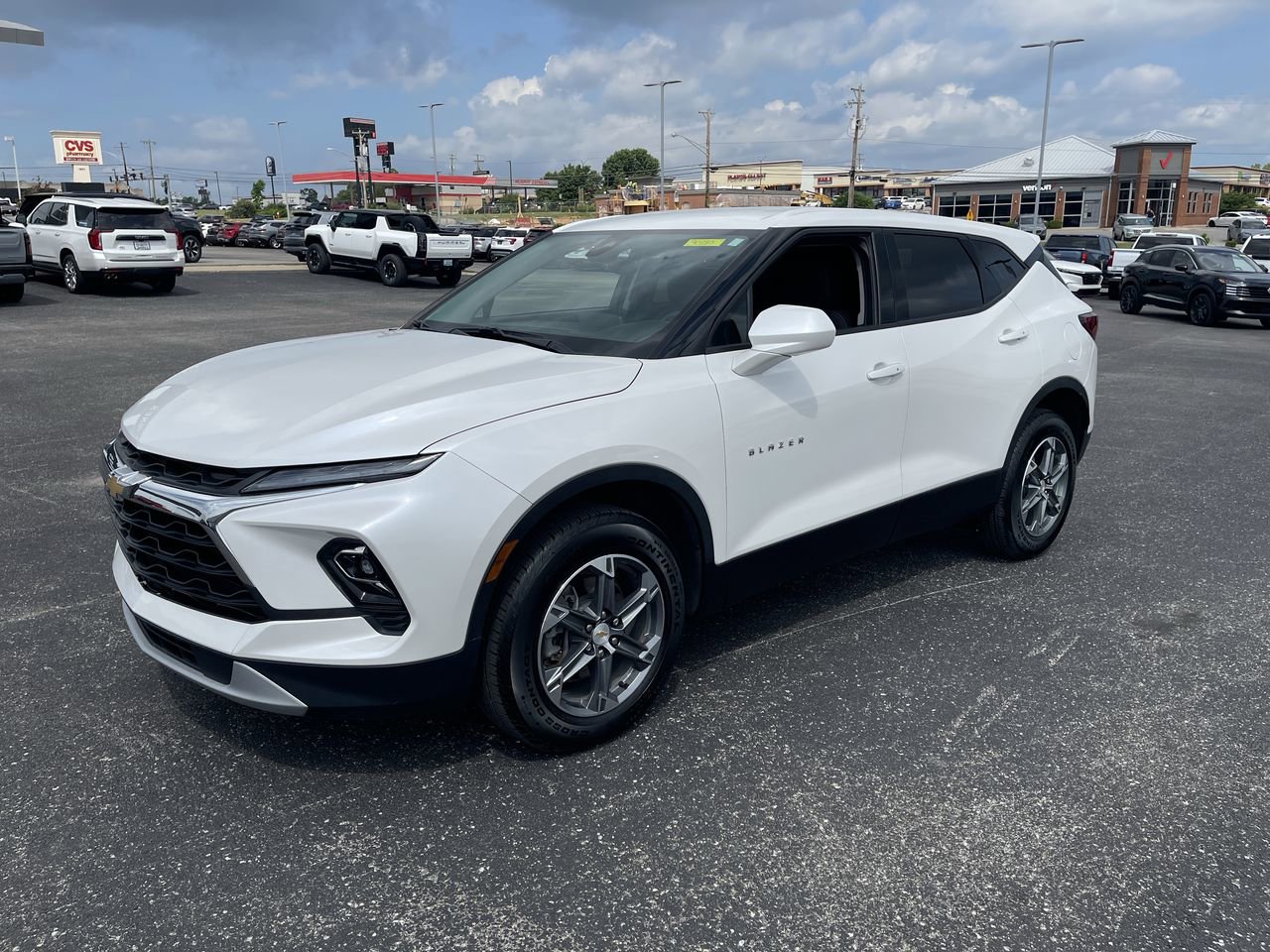 2024 Chevrolet Blazer 2.0T 2LT FWD's photo