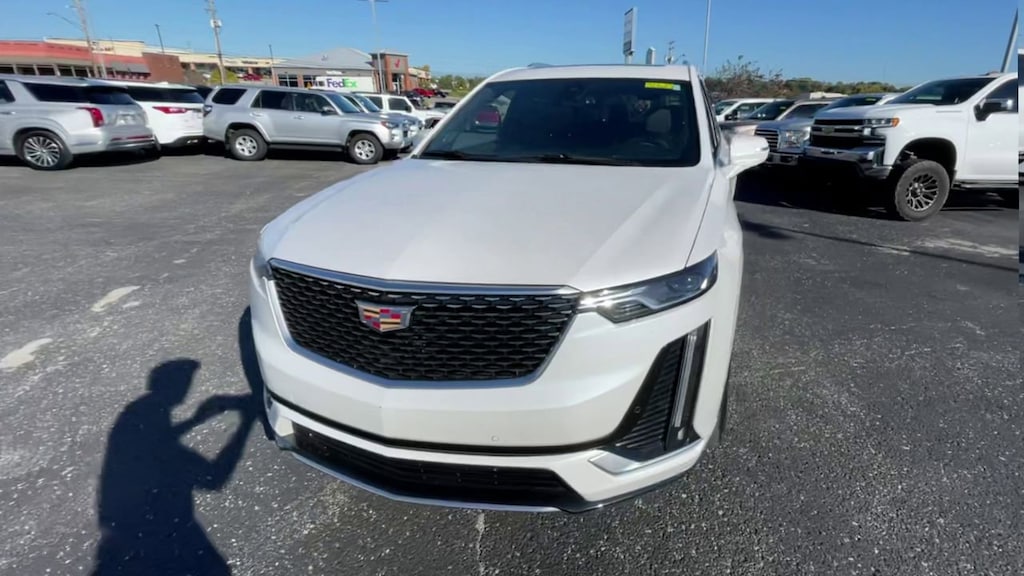 Used 2025 CADILLAC XT6 Premium Luxury SUV