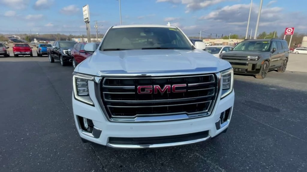 Used 2022 GMC Yukon SLT SUV