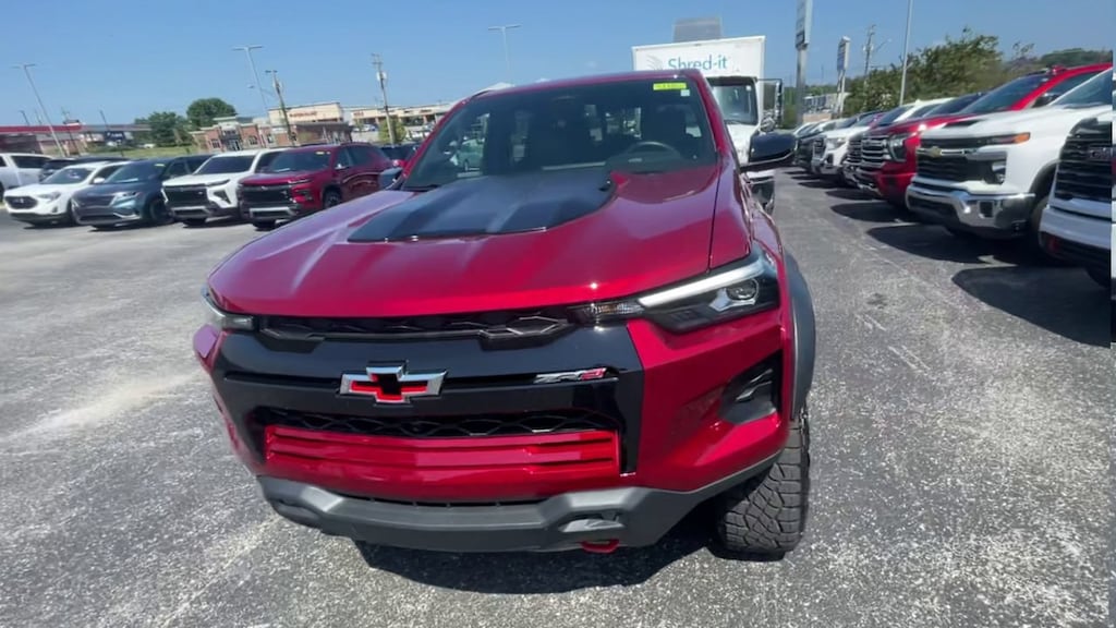 Used 2025 Chevrolet Colorado ZR2 Truck