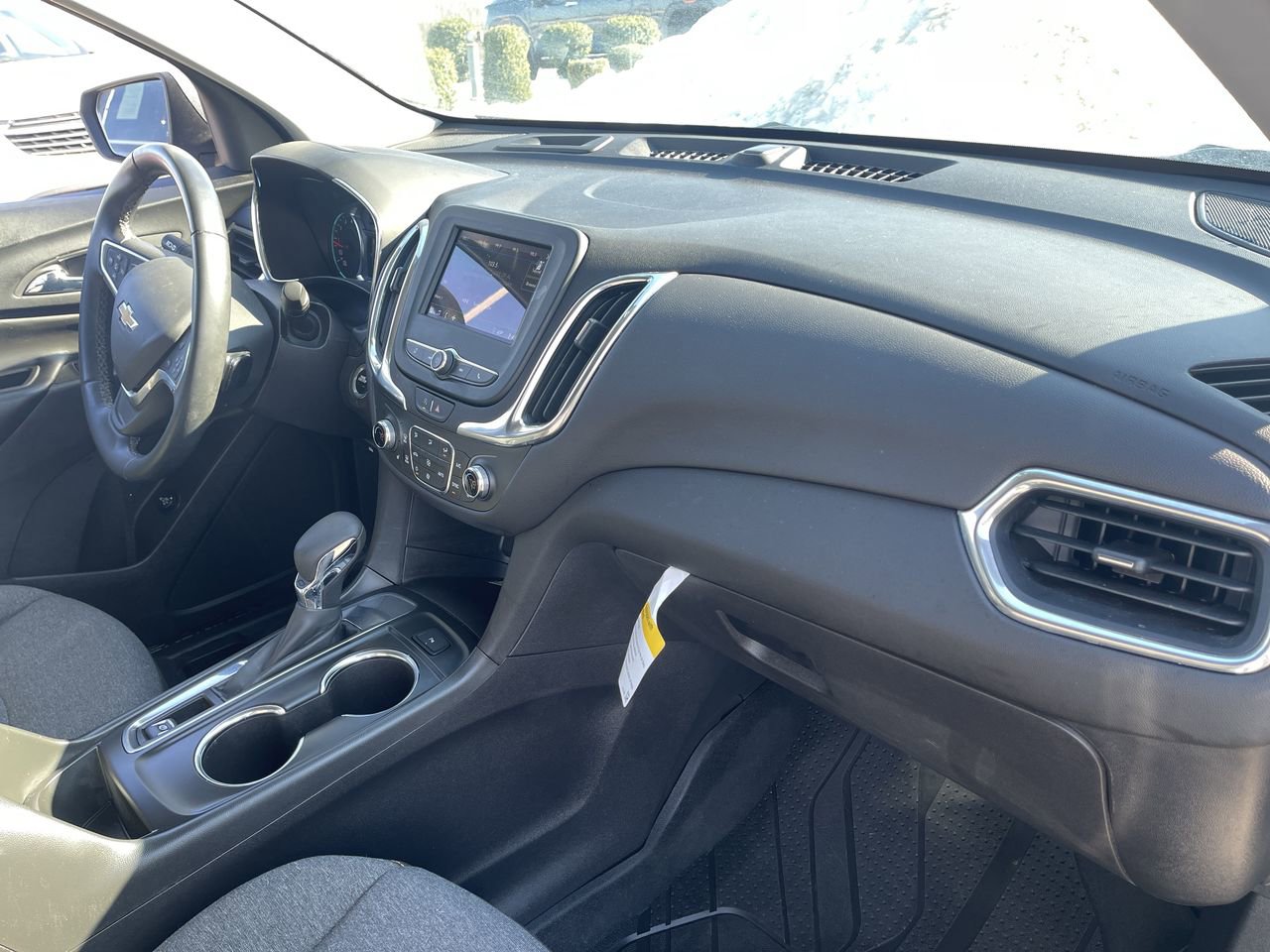 2023 Chevrolet Equinox LT - Photo 27