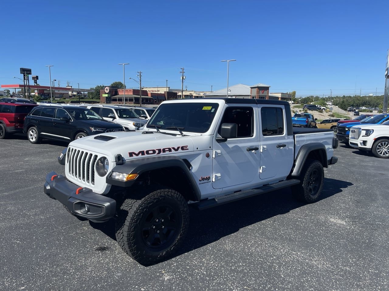 2023 Jeep Gladiator Mojave's photo