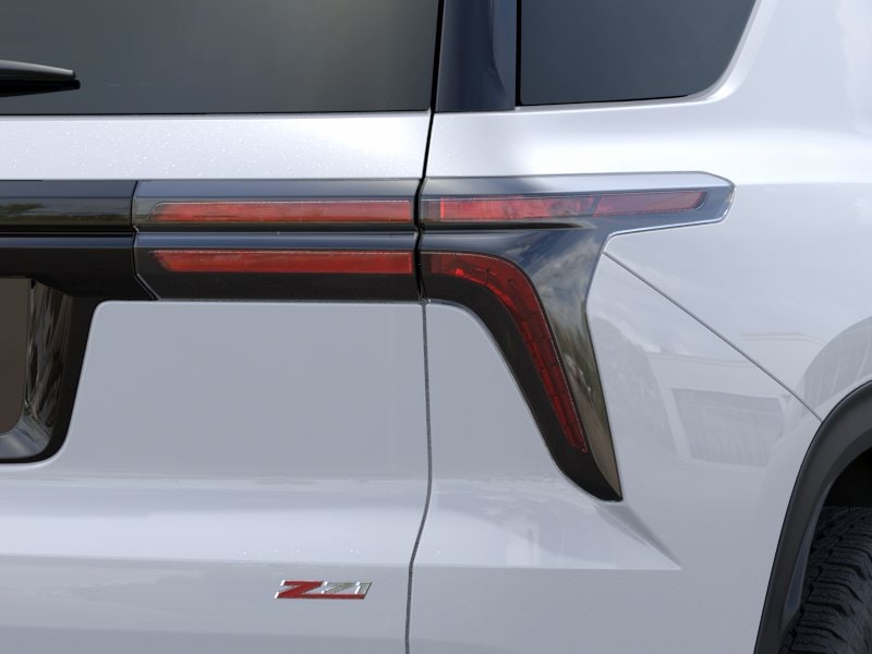 2027 Chevrolet Traverse Z71 - Photo 11
