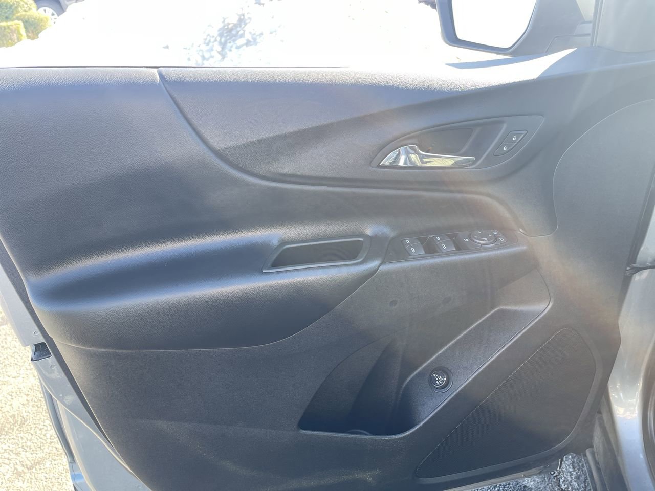 2023 Chevrolet Equinox LT - Photo 21