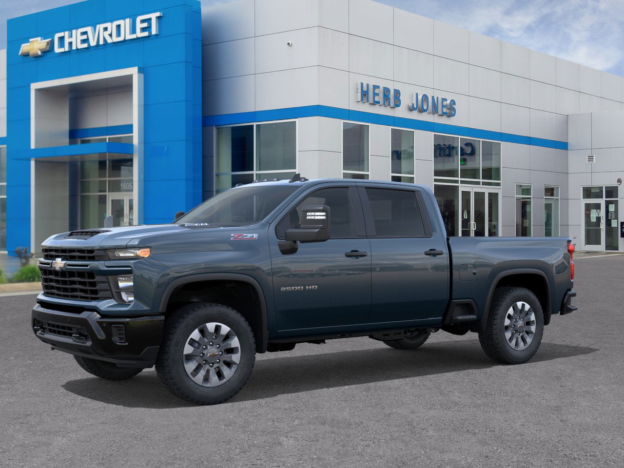 2025 Chevrolet Silverado 2500HD Custom photo 2