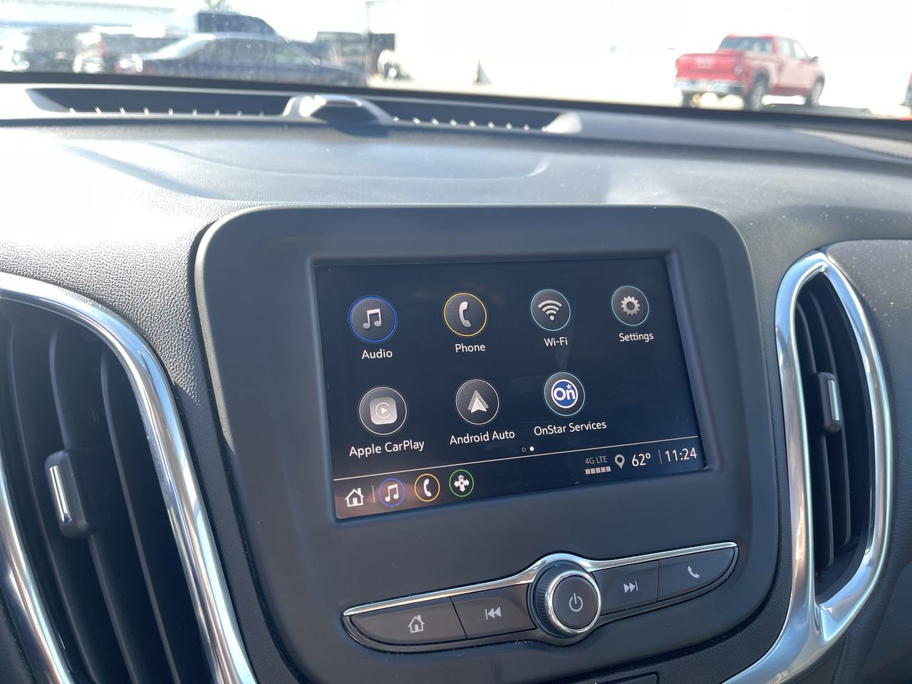 2023 Chevrolet Equinox LT - Photo 13