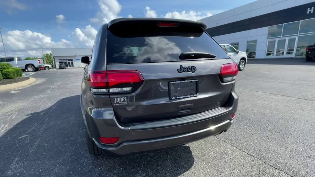 Used 2021 Jeep Grand Cherokee Laredo X 4x2 SUV