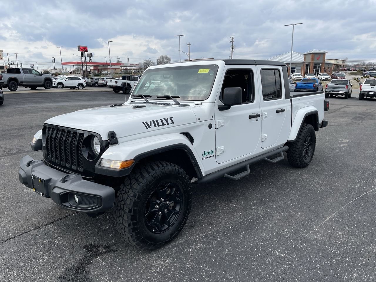 2022 Jeep Gladiator WILLYS's photo