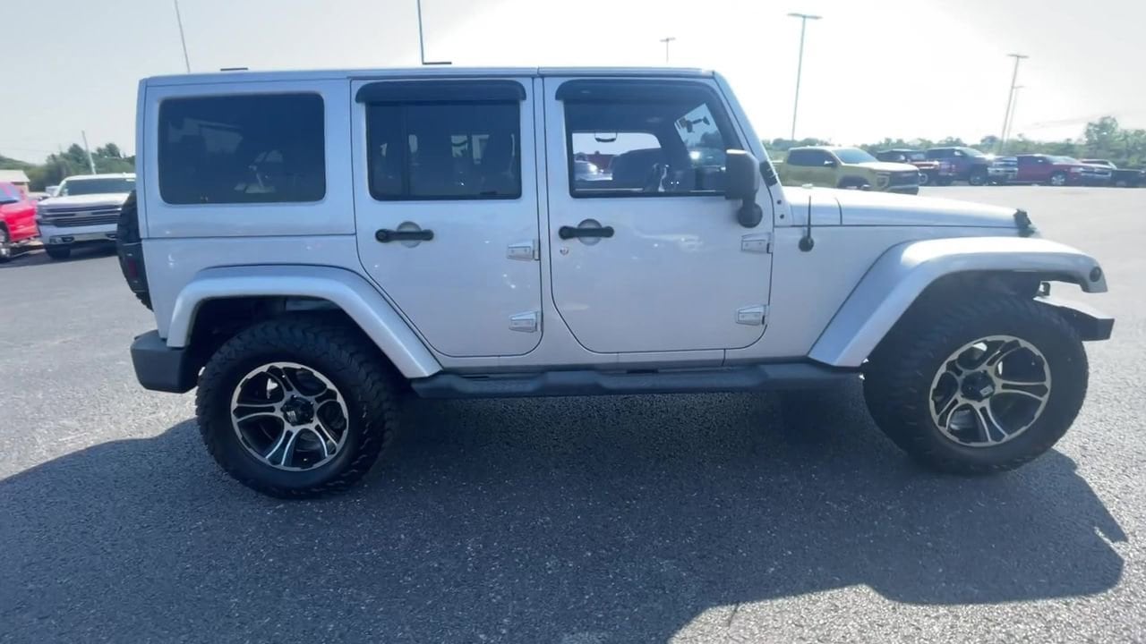 Used 2011 Jeep Wrangler Unlimited Sahara with VIN 1J4BA5H16BL506542 for sale in Elizabethtown, KY