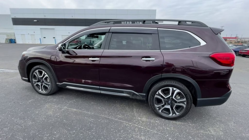 Used 2023 Subaru Ascent Touring