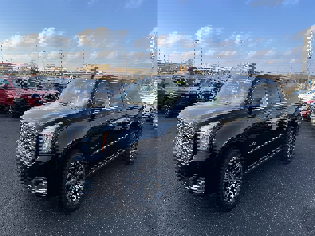 2020 GMC Yukon XL Denali's photo