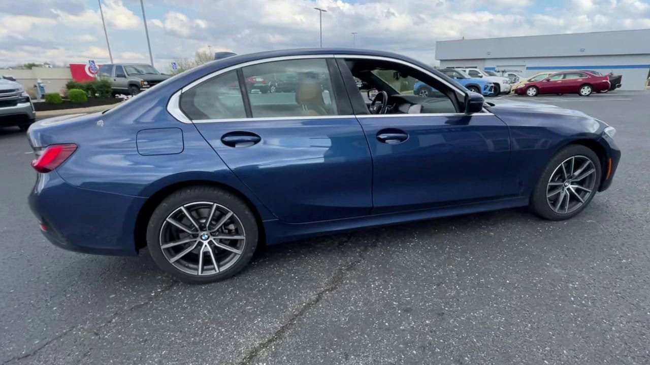 Used 2022 BMW 3 Series 330i with VIN 3MW5R7J07N8C44967 for sale in Elizabethtown, KY