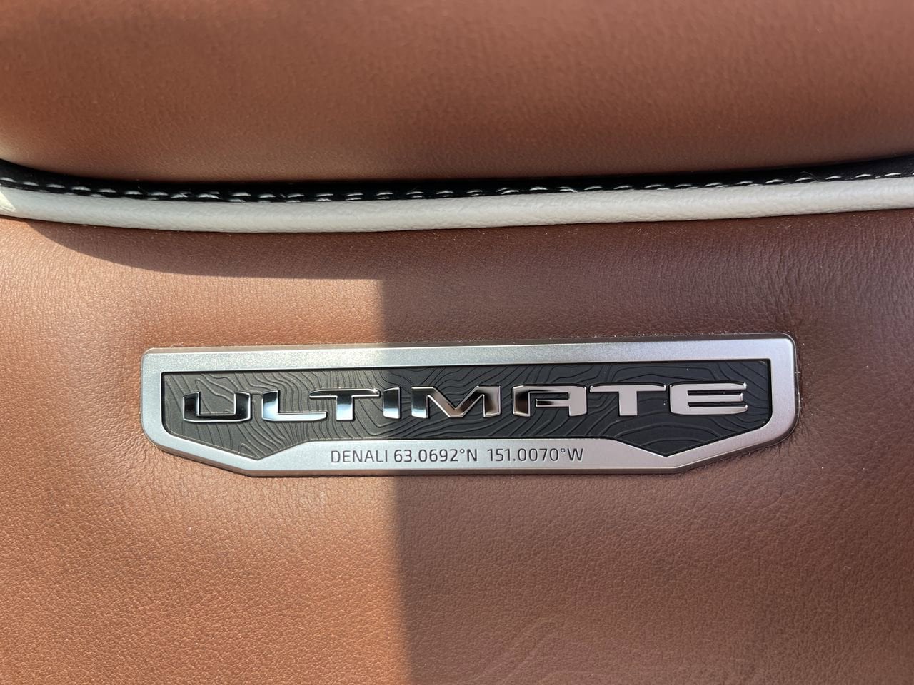 2024 GMC Yukon Denali Ultimate - Photo 33