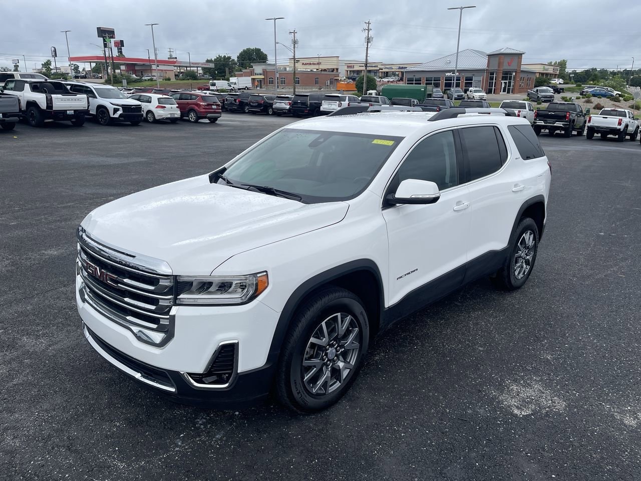 2023 GMC Acadia SUV 