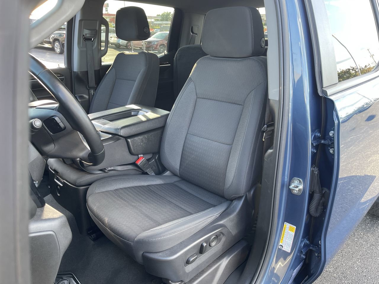 2024 Chevrolet Silverado 1500 LT - Photo 19