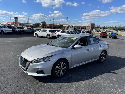 2022 Nissan Altima SV FWD Sedan