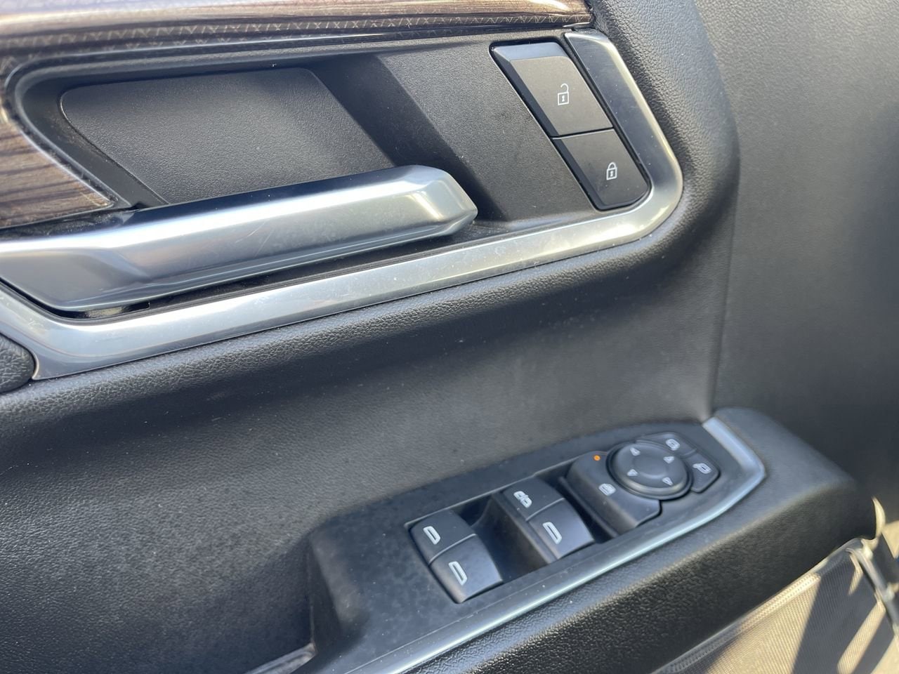 2024 Chevrolet Silverado 1500 LT - Photo 23