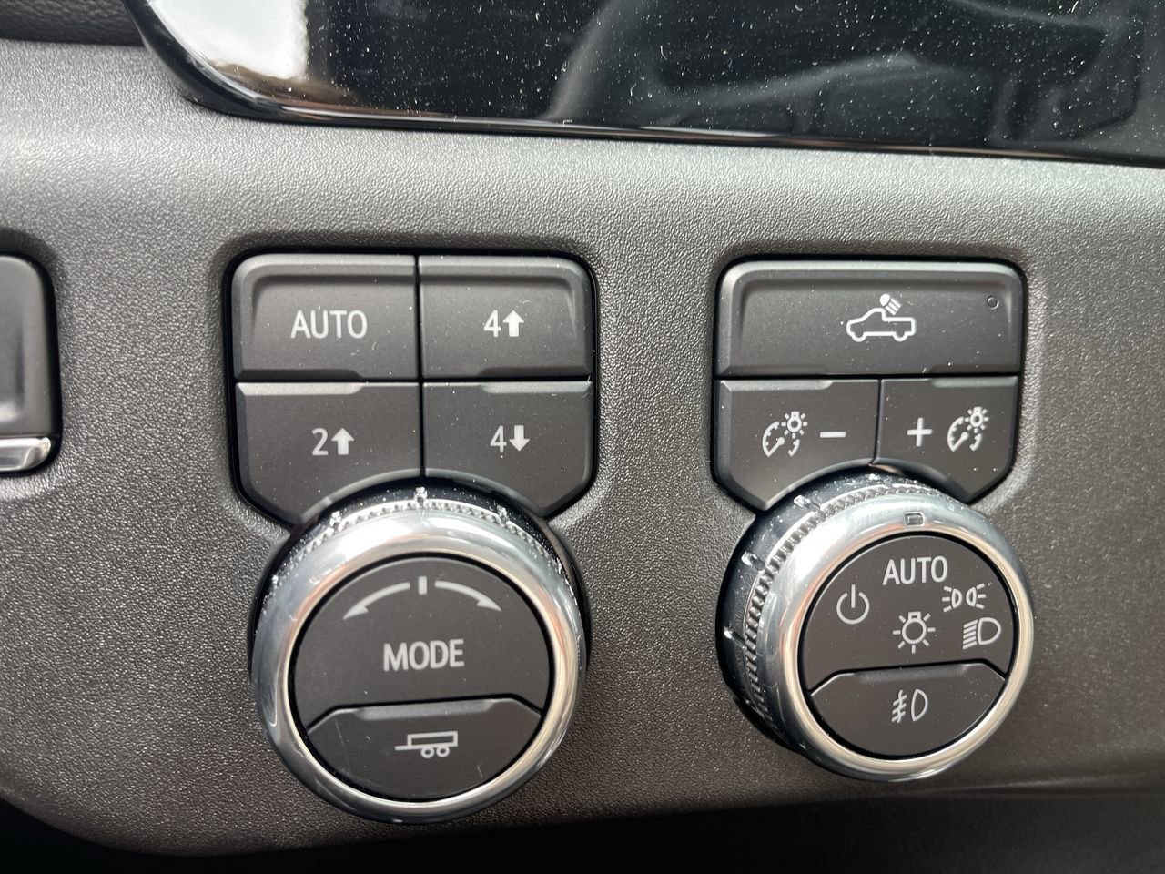 2025 GMC Sierra 1500 Elevation - Photo 18