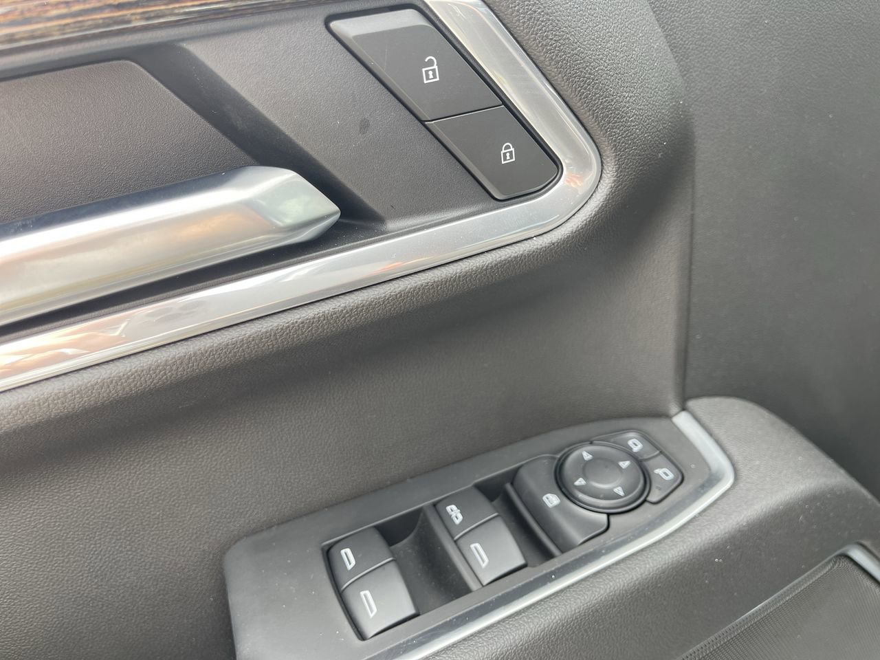 2025 GMC Sierra 1500 Elevation - Photo 23