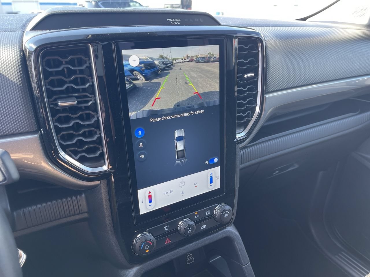 2024 Ford Ranger XLT - Photo 15