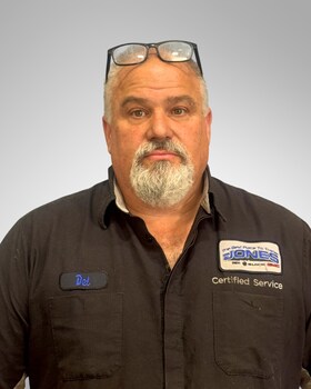 Staff member Del Woods from ID_fb9faa