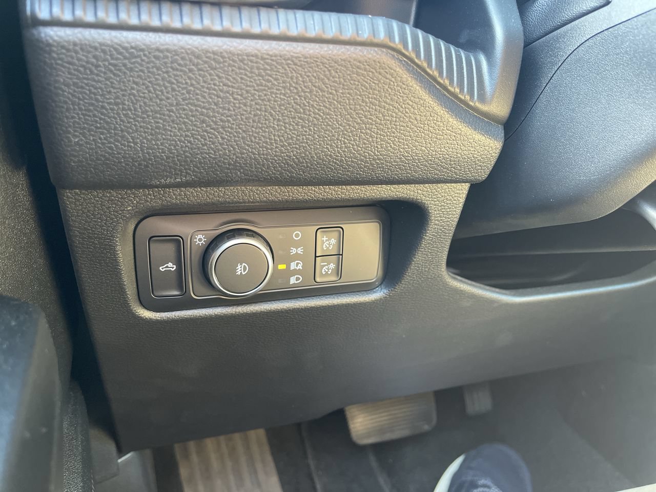 2024 Ford Ranger XLT - Photo 17