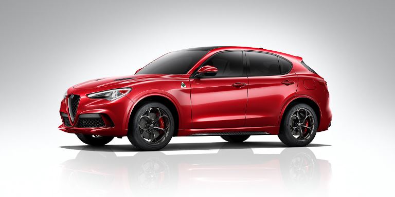 2018-Alfaromeo-Stelvio-Quadrigoflio-Redside.jpg