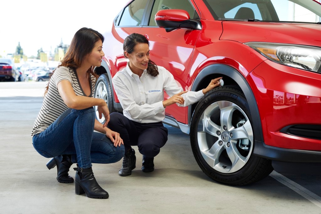 Honda_Service_ServiceBay_2.jpg