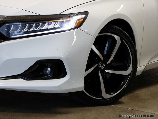 2022 Honda Accord Sport photo 3