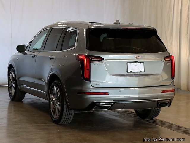 2024 Cadillac XT6 Premium Luxury photo 3