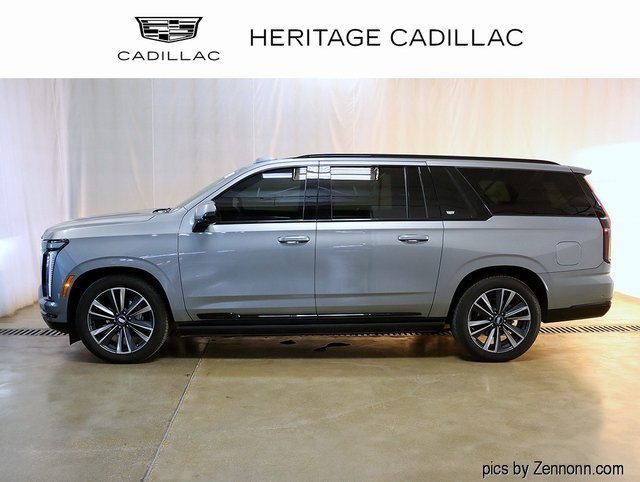 2025 Cadillac Escalade ESV Sport photo 2