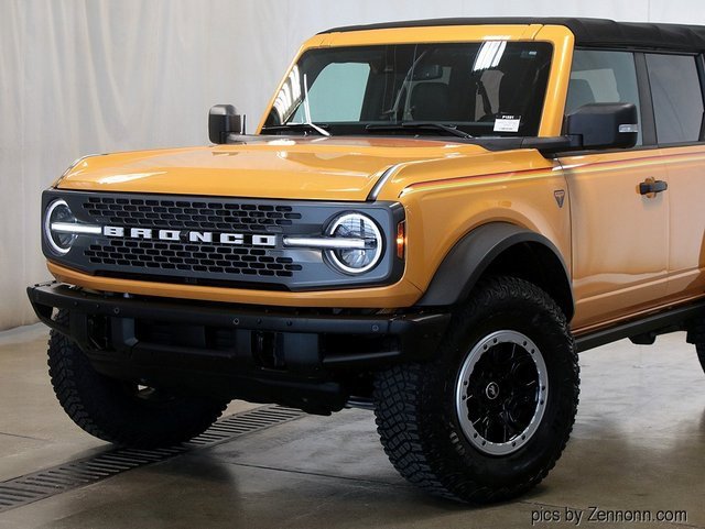 Used 2021 Ford Bronco 4-Door Badlands with VIN 1FMEE5DP4MLA85923 for sale in Lombard, IL