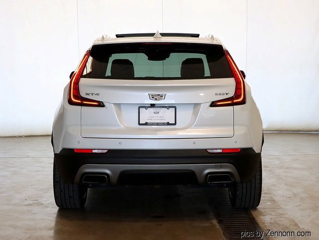 2023 Cadillac XT4 Premium Luxury photo 4