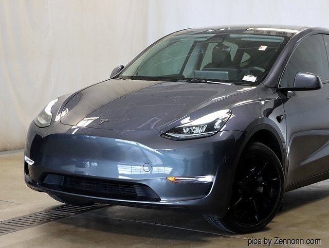 Used 2023 Tesla Model Y Long Range with VIN 7SAYGDEEXPF767427 for sale in Lombard, IL